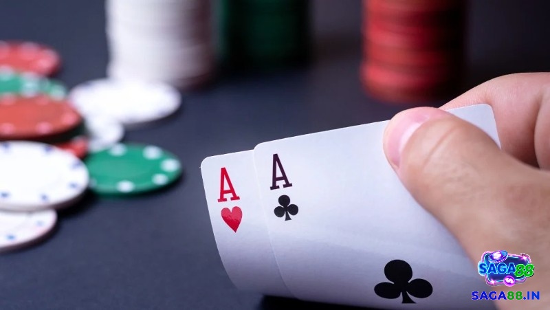 Cách tính Equity Poker được sử dụng để giúp xây dựng các cú đánh và cược Pot lớn khi tỷ lệ chiến thắng cao hơn 50%.