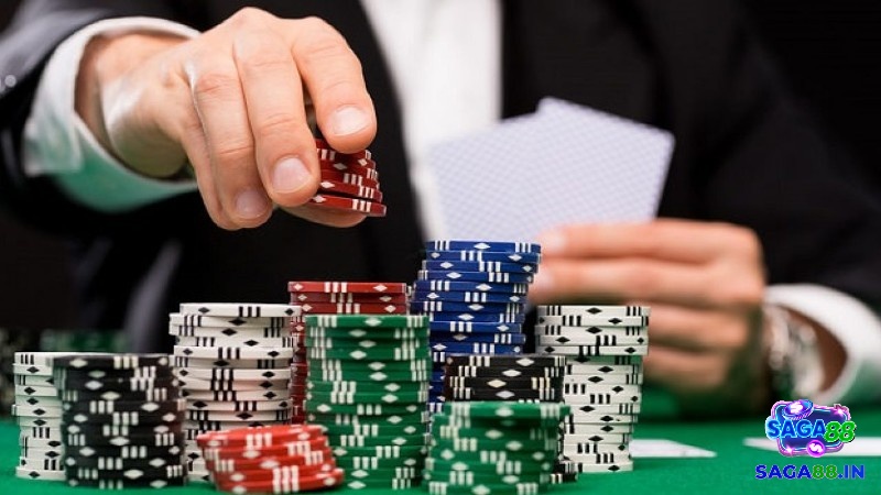 Vị trí đánh đầu tiên - vị trí tốt nhất để áp dụng chiến thuật Check Raise trong Poker