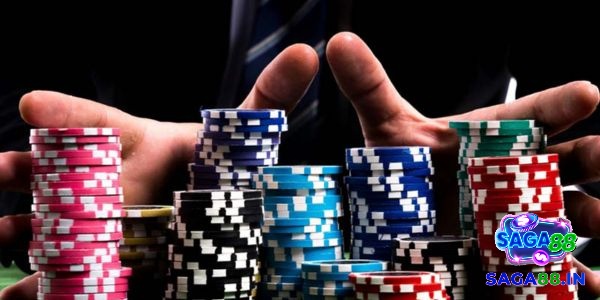 người chơi giàu có tham gia Poker với mục đích giải trí