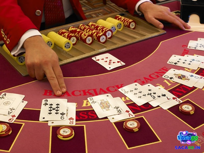 Stud Poker là gì? Cách chơi Stud Poker như thế nào?