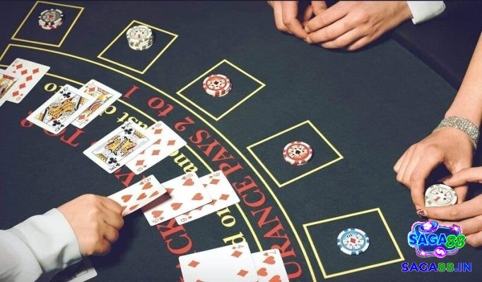 Chiến thuật chơi Xì dách vận dụng các nguyên tắc cơ bản