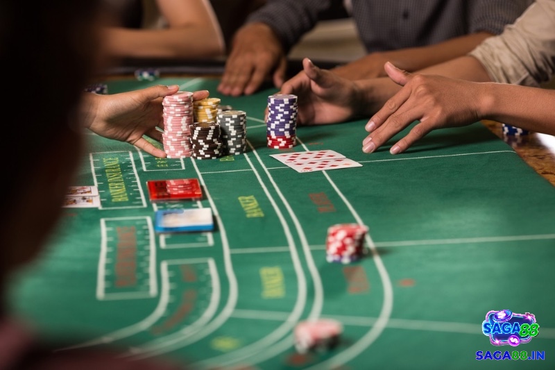 Các cược phụ Baccarat tăng hấp dẫn nhưng thường có house edge cao