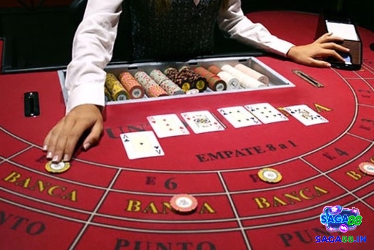 Quy tắc chơi Baccarat rất đơn giản mỗi người tham gia sẽ có khoảng 25 giây để lựa chọn cửa cược phù hợp 