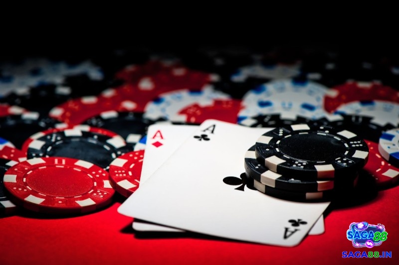 Kết hợp xác suất, chiến thuật bluff và quan sát đối thủ sẽ giúp bạn nâng tầm kỹ năng poker đáng kể.