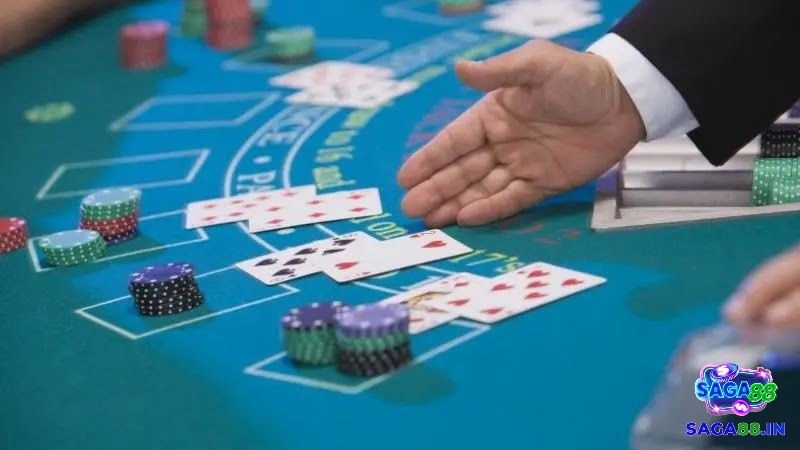 So sánh với các trò chơi khác để hiểu rõ hơn Blackjack là gì chi tiết