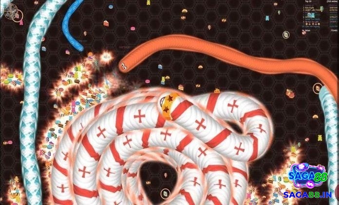 Worms Zone cuốn hút bởi quá trình phát triển dài hơi và nhiều màn giăng bẫy